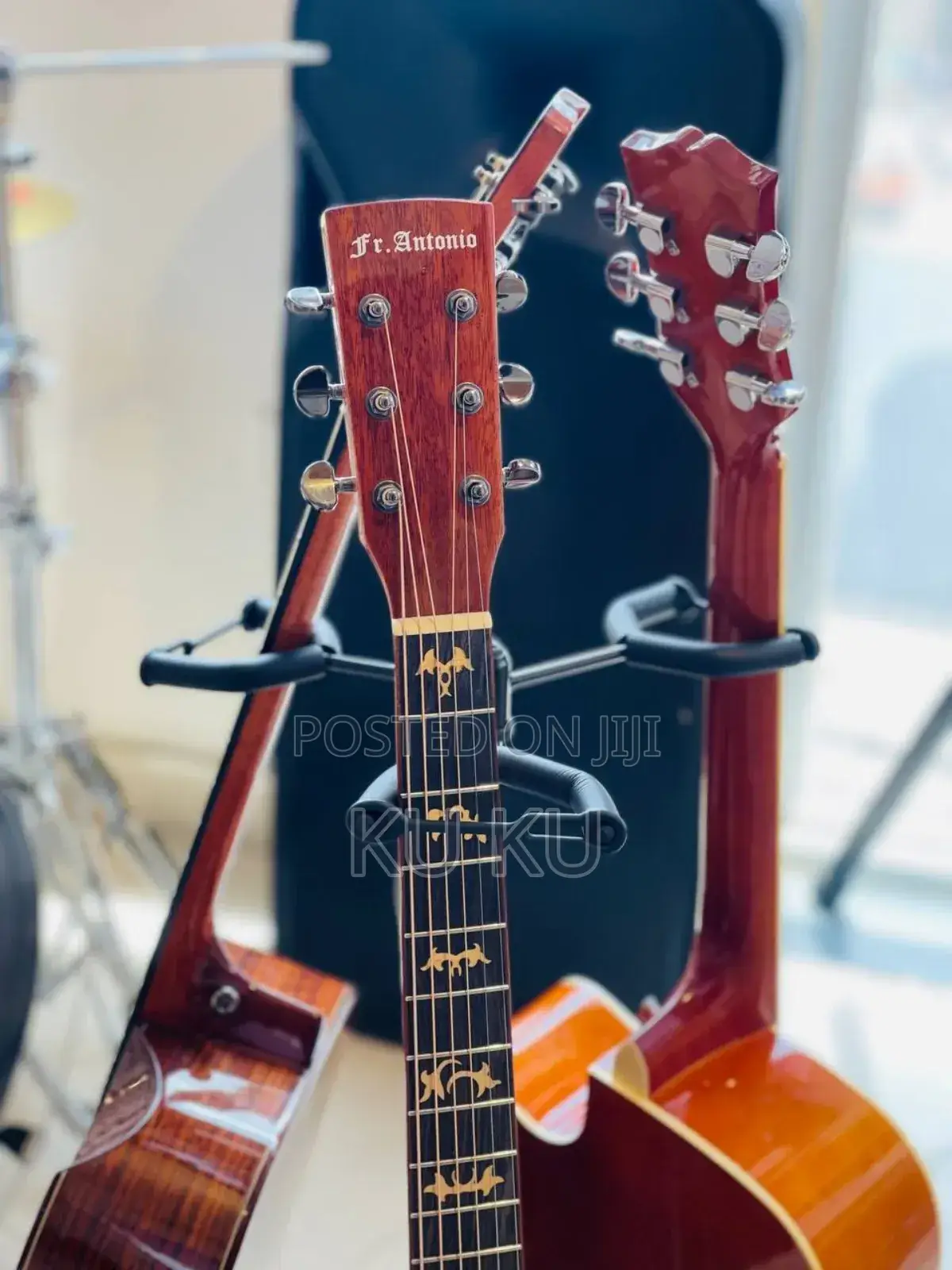 Guitar Fr Antonio 810