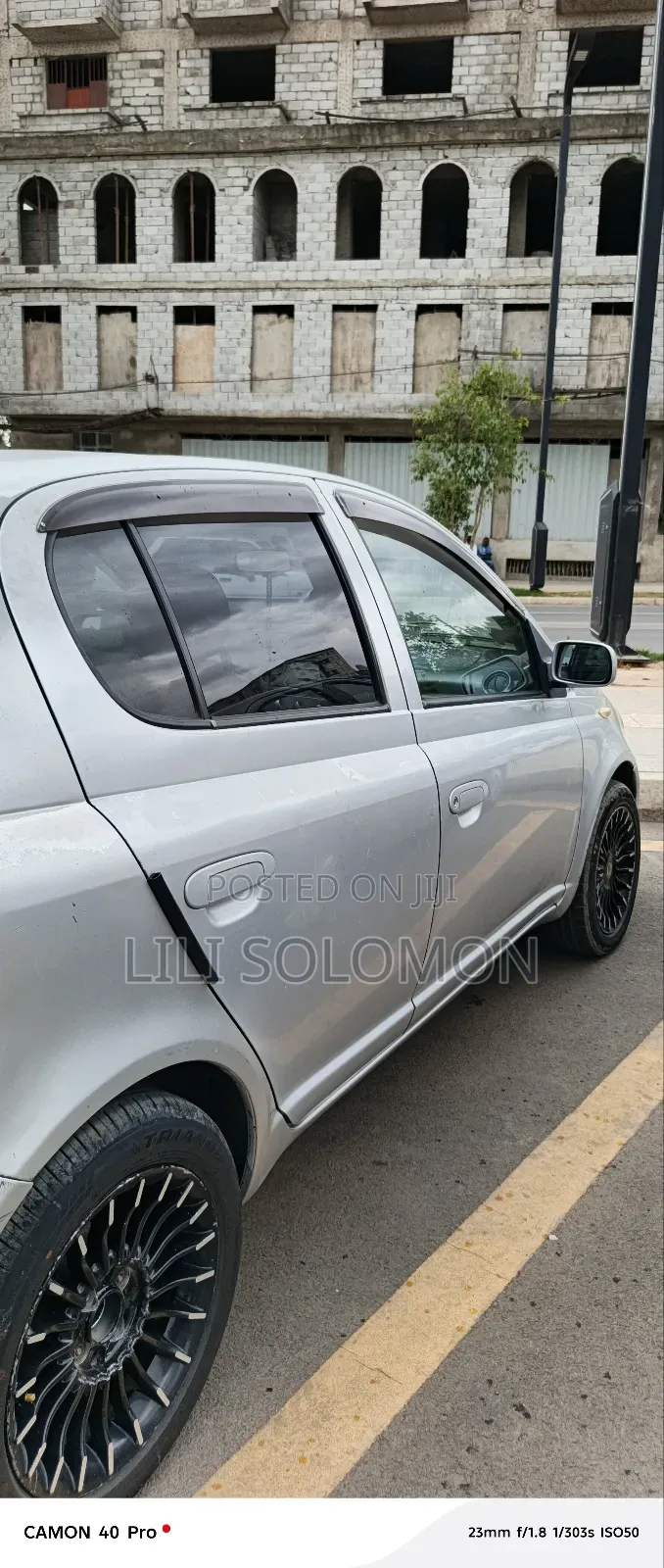 Toyota Vitz 2004 Silver