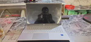 Laptop HP Pavilion 11 8GB Intel Core i5 SSD 512GB