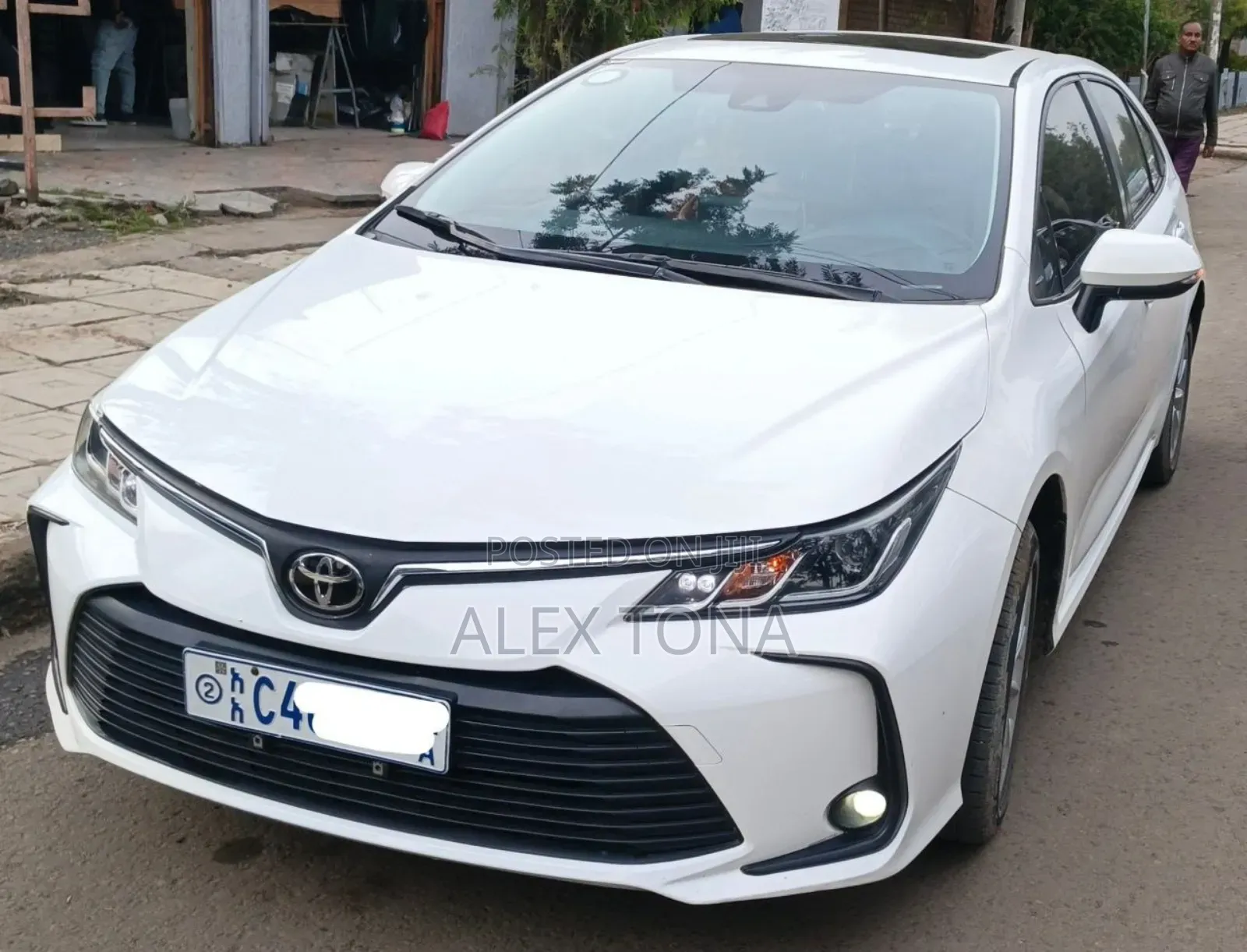 Toyota Corolla 2022 White