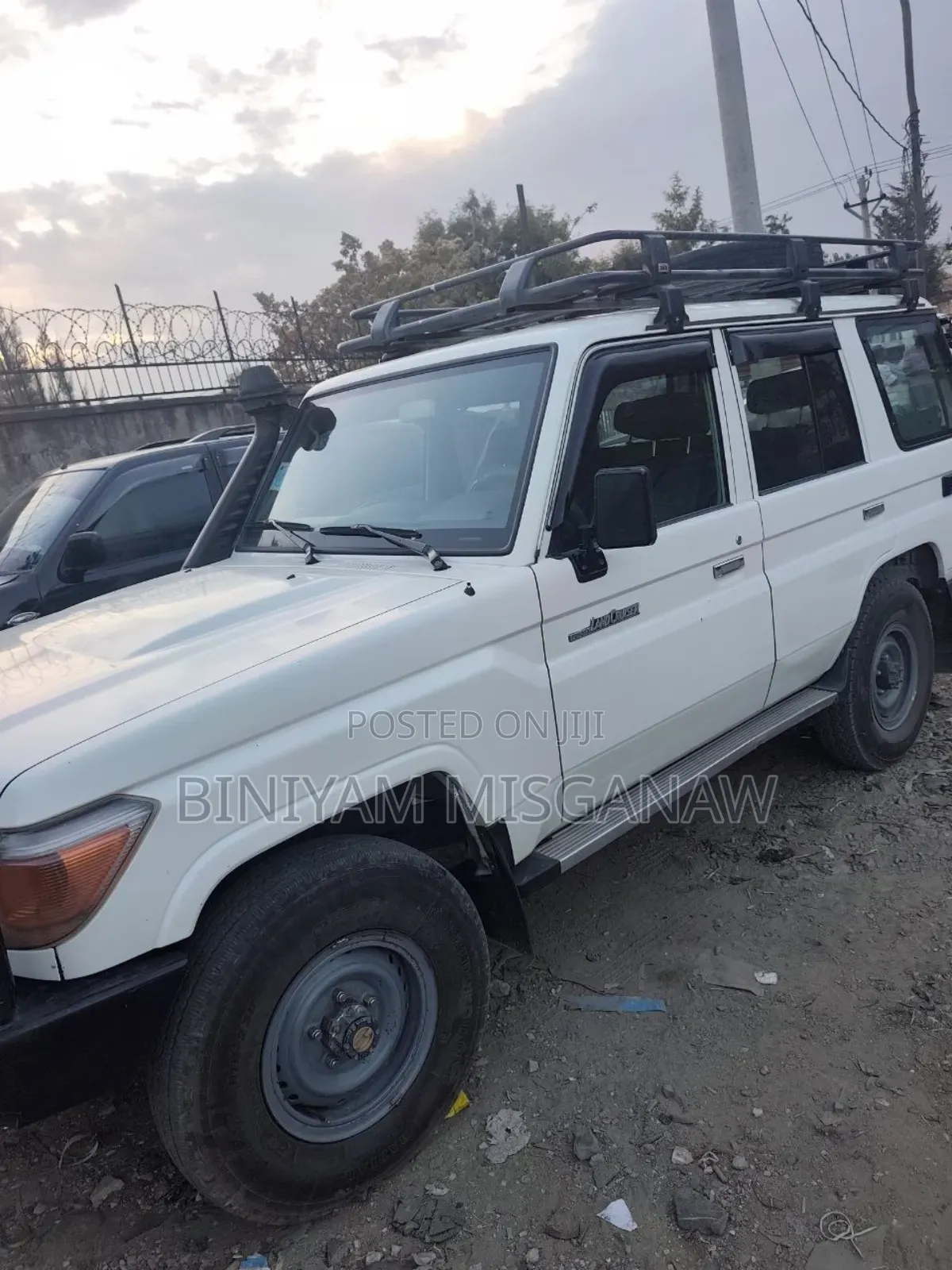Toyota Land Cruiser 2018 White