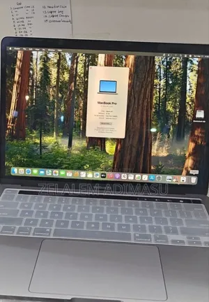 New Laptop Apple MacBook Pro M1 8GB Apple M1 Pro SSD 256GB