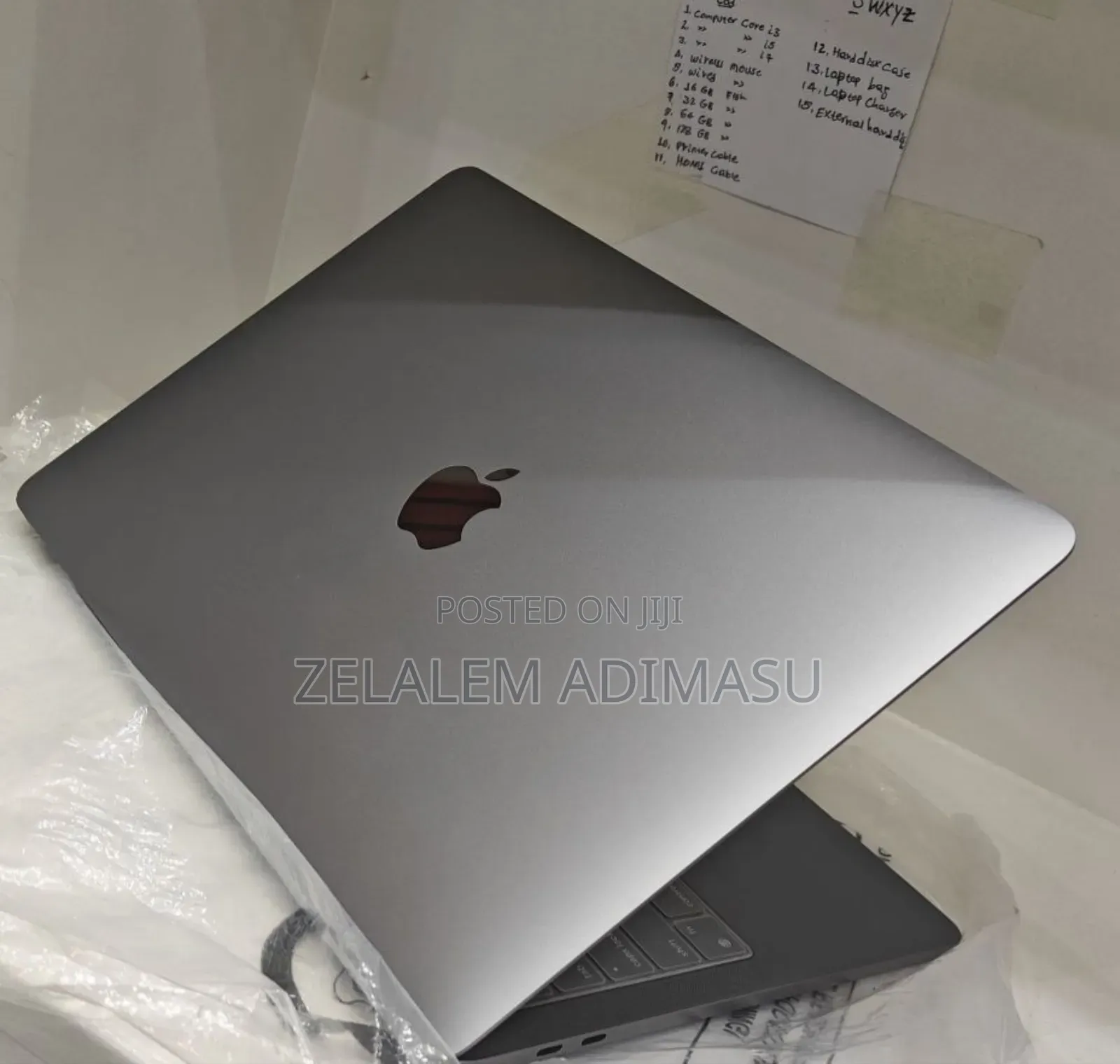 New Laptop Apple MacBook Pro M1 8GB Apple M1 Pro SSD 256GB
