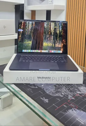 New Laptop Apple MacBook Air 2025 M4 15-inch 16GB Apple M4 SSD 256GB