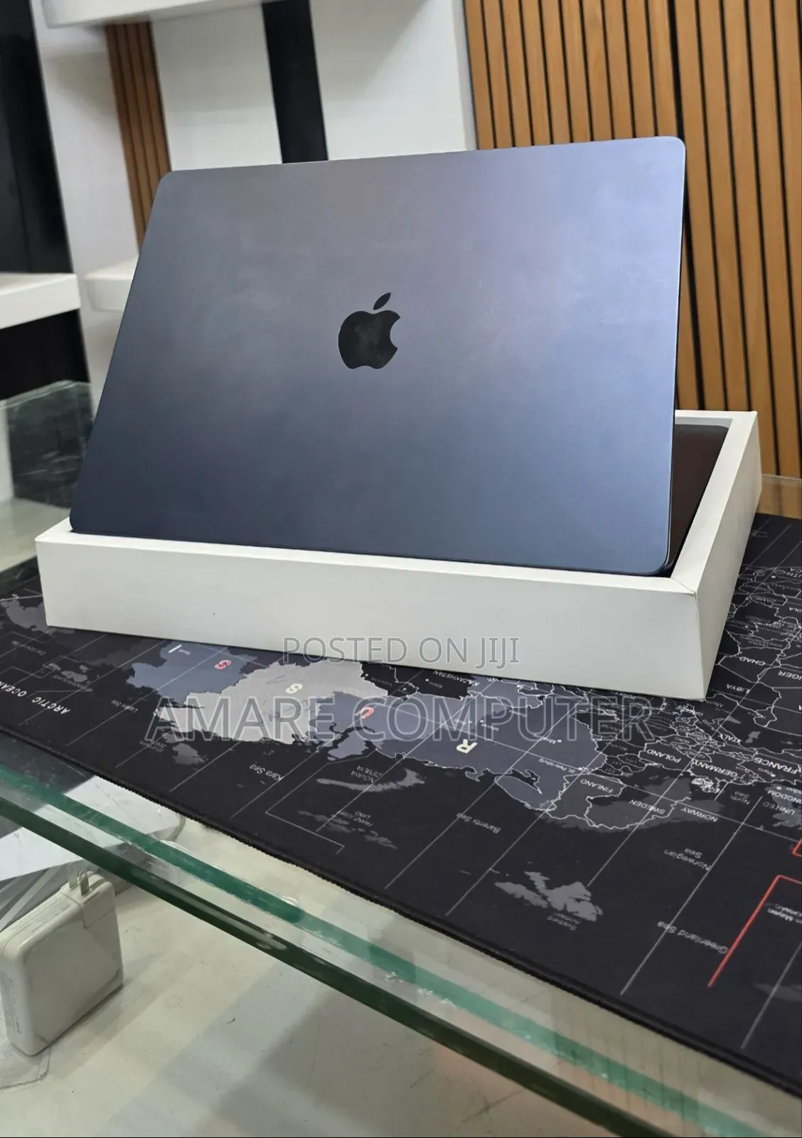 New Laptop Apple MacBook Air 2025 M4 15-inch 16GB Apple M4 SSD 256GB