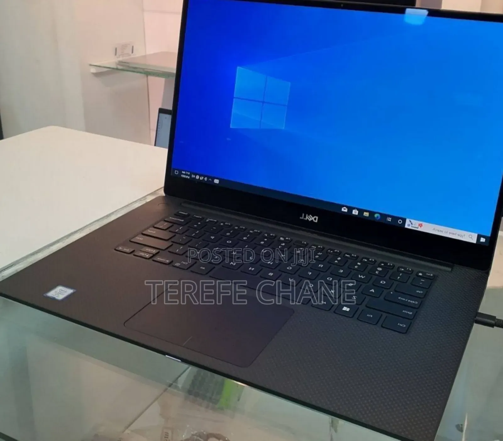 New Laptop Dell XPS 15 16GB Intel Core i7 SSD 512GB