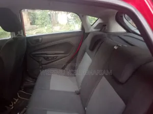 Ford Fiesta 2014 Red