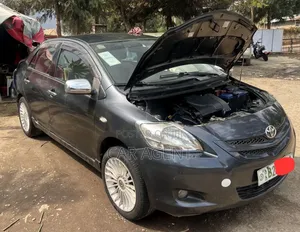 Toyota Yaris 2008 Black