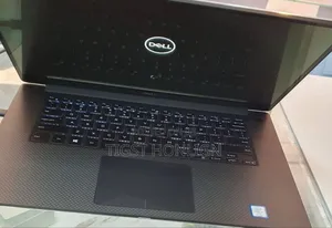New Laptop Dell XPS 15 16GB Intel Core i7 SSD 512GB
