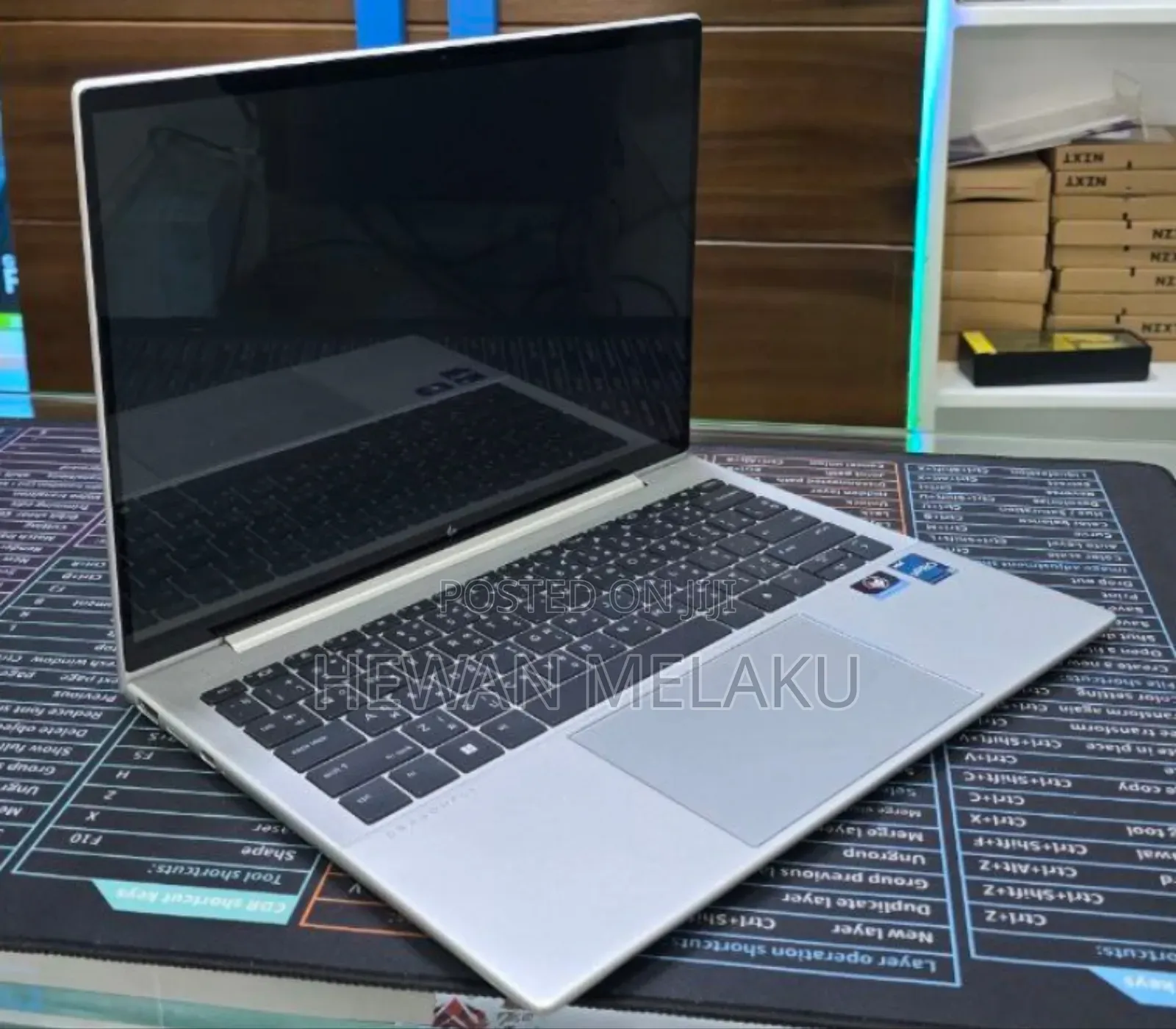 New Laptop HP Dragonfly Folio 16GB Intel Core i7 SSD 512GB