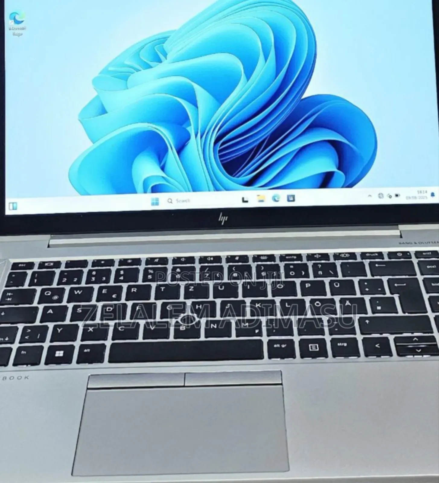New Laptop HP EliteBook 840 G8 16GB Intel Core i5 SSD 512GB