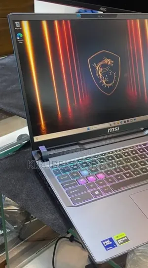 New Laptop MSI Vector 16 HX AI A2XWIG 16GB Intel Core Ultra 7 SSD 1T