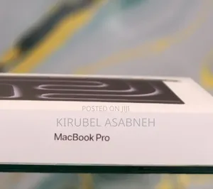 New Laptop Apple Macbook Pro 2025 M5 14-inch 16GB Apple M5 SSD 1T