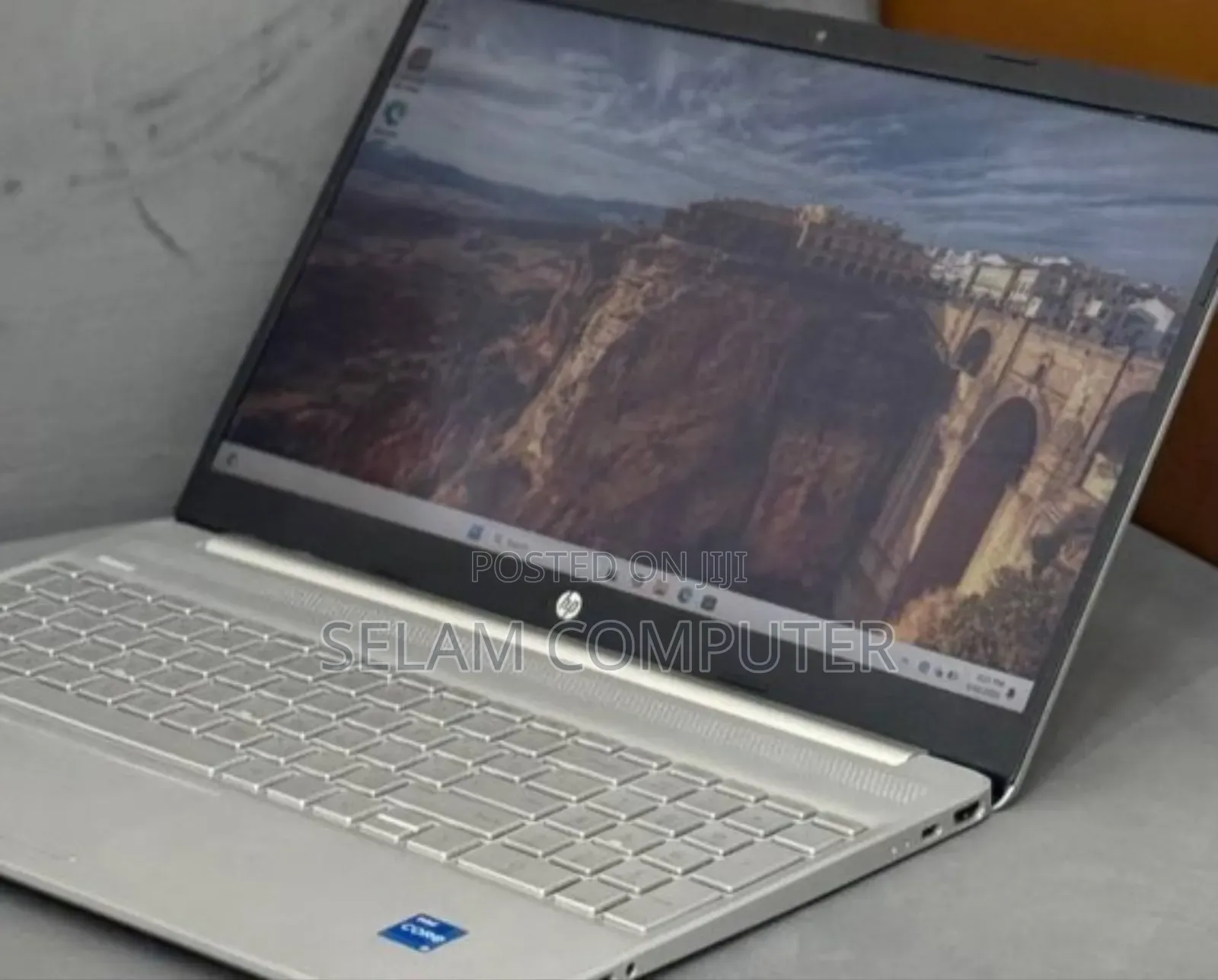 New Laptop HP Stream Notebook 8GB Intel Core i5 SSD 512GB