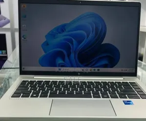 New Laptop HP EliteBook 840 G8 16GB Intel Core i7 SSD 512GB