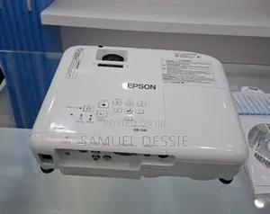 Brand New Epson Projector Eb-s41