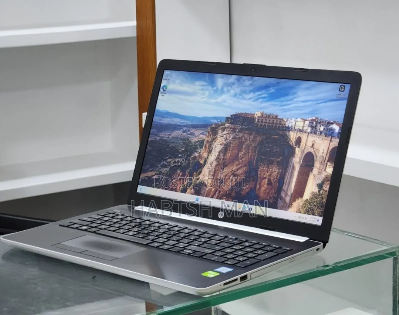 New Laptop HP Stream Notebook 8GB Intel Core i7 HDD 1T