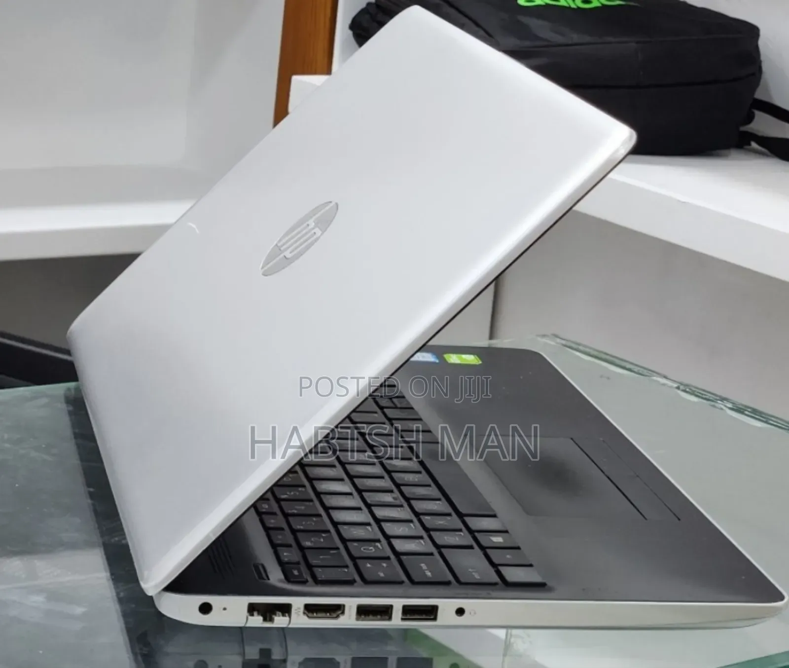 New Laptop HP Stream Notebook 8GB Intel Core i7 HDD 1T