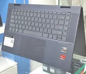 New Laptop HP Envy X360 8GB AMD SSD 512GB