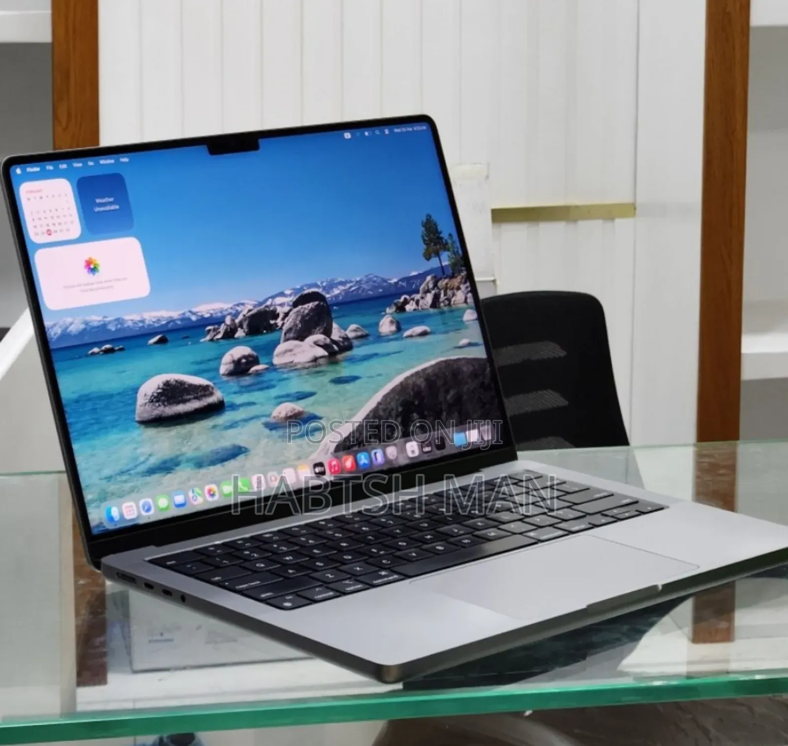 New Laptop Apple MacBook Pro M1 16GB Apple M1 Pro SSD 512GB