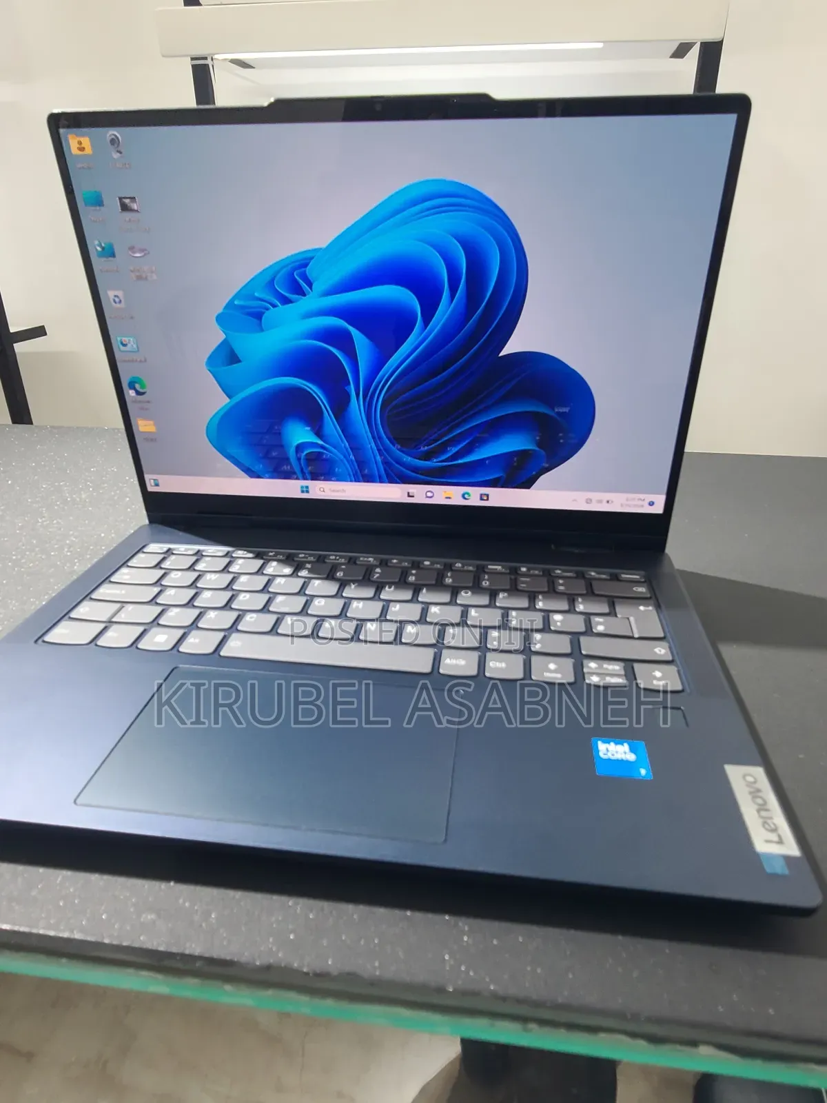 New Laptop Lenovo Ideapad 3 16GB Intel Core 7 SSD 512GB
