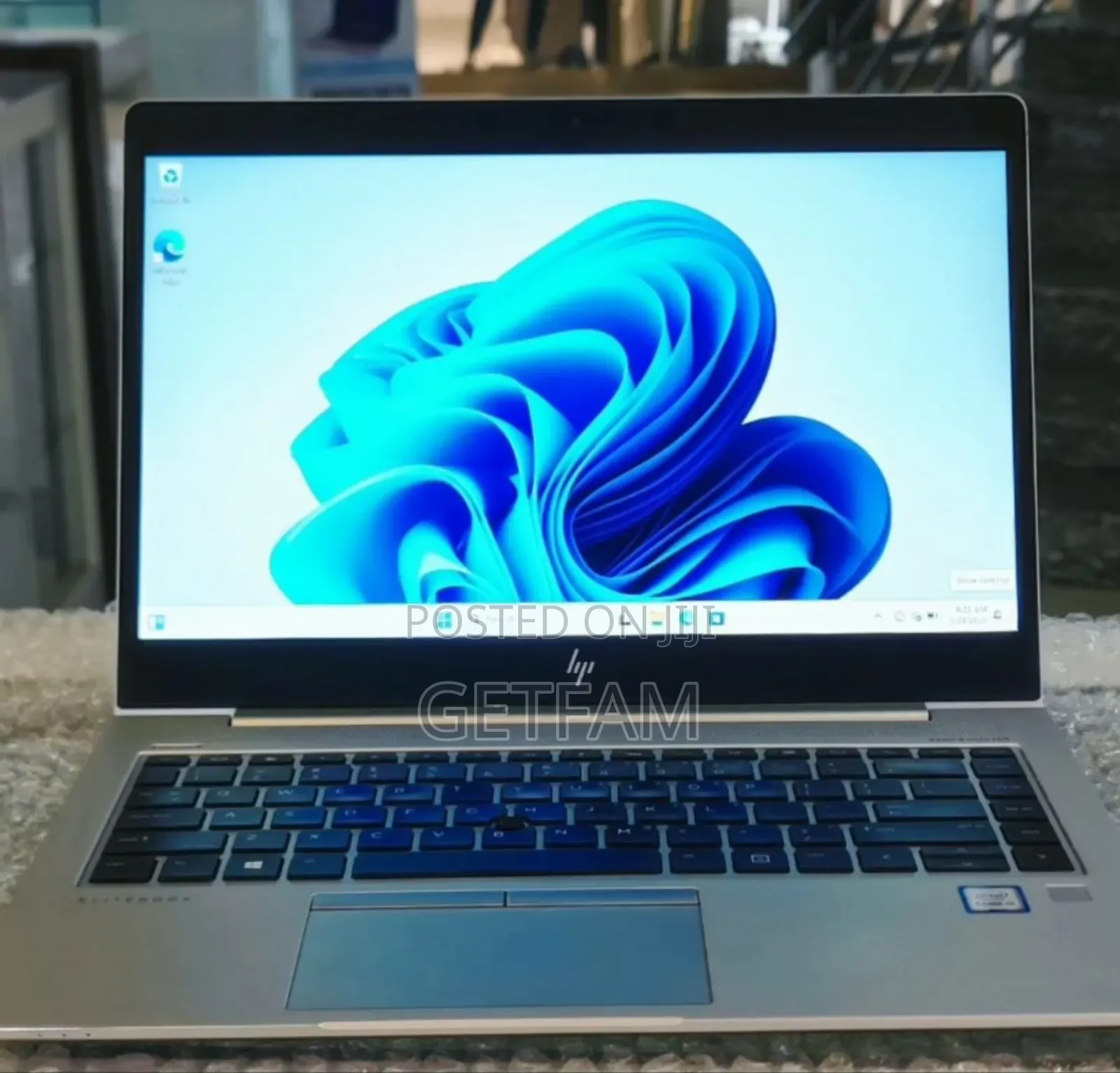New Laptop HP Envy X360 8GB Intel Core i5 SSD 512GB