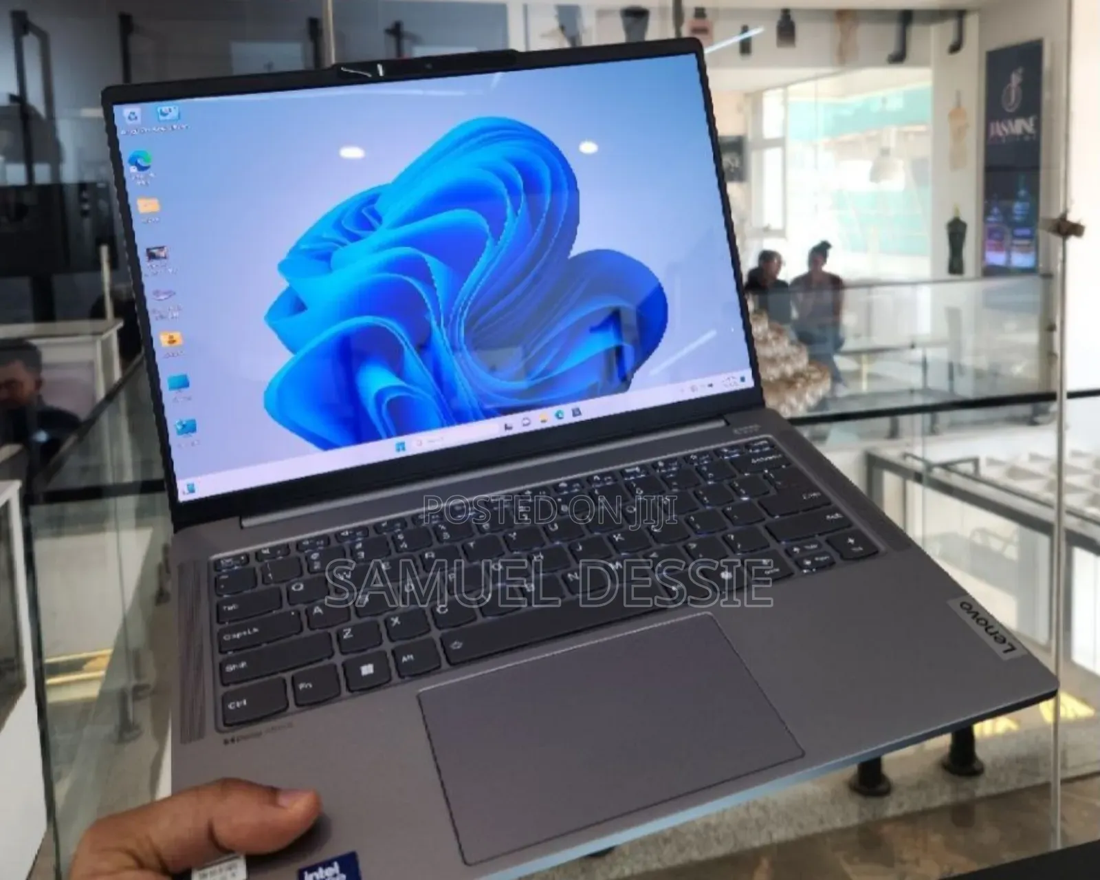 New Laptop Lenovo Ideapad 3 32GB Intel Core Ultra 9 SSD 512GB
