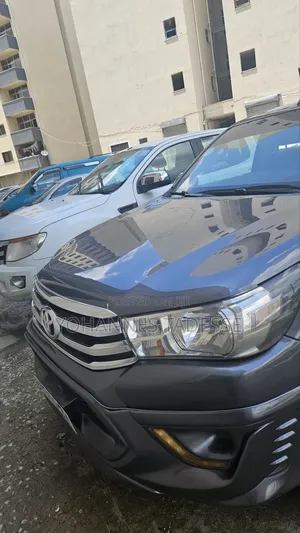 Toyota Hilux Revo Double Cab Deisel 2.8 AWD 2018 Black
