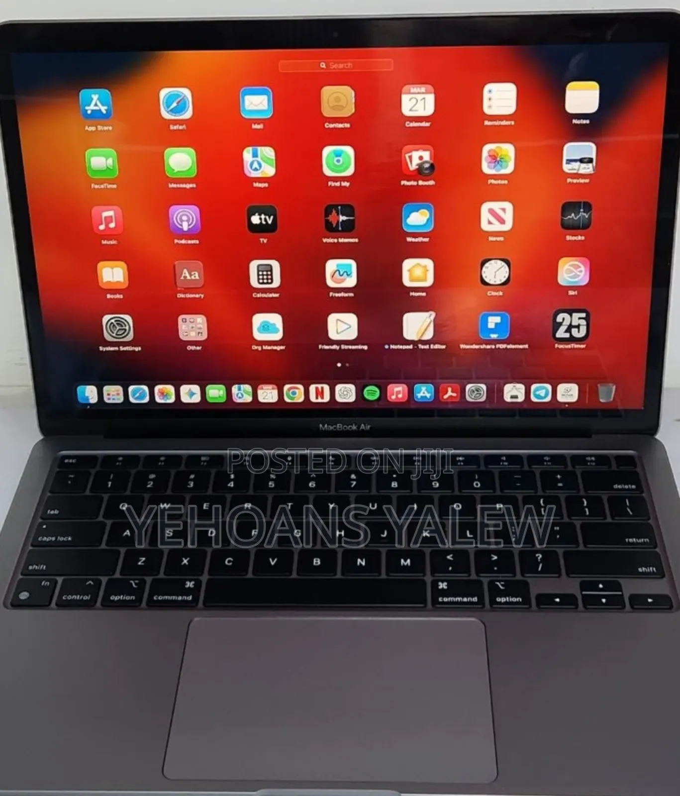 New Laptop Apple MacBook Air 2020 M1 8GB Apple M1 SSD 256GB