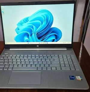 New Laptop HP Stream Notebook 8GB Intel Core i5 SSD 256GB