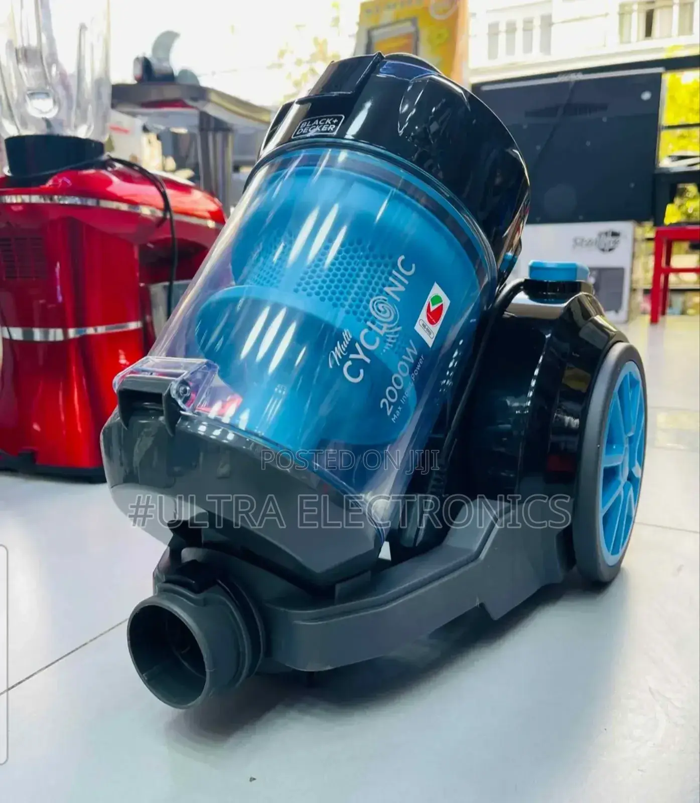 Vacuum Black Decker Bagless Canister Cyclonic Vacuum Cleaner,