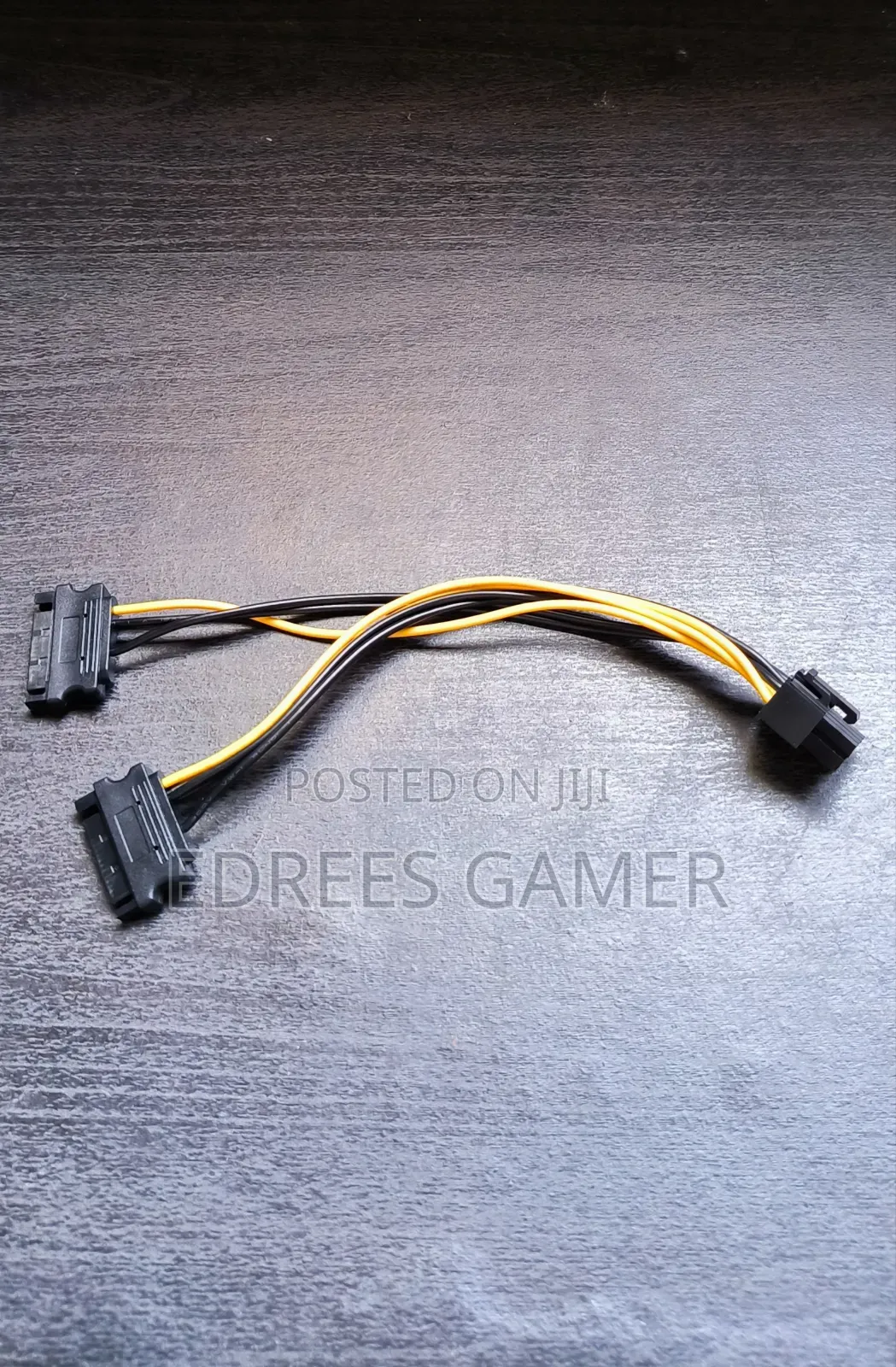 Dual-Sata to 6+2-Pins (8-Pins) Adapter for Graphics Card