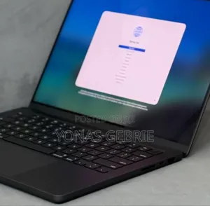 New Laptop Apple Macbook Pro 2025 M5 14-inch 16GB Apple M5 SSD 512GB