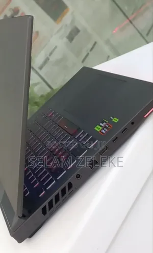 New Laptop Asus ROG Strix G16 G614 16GB AMD Ryzen 9 SSD 1T