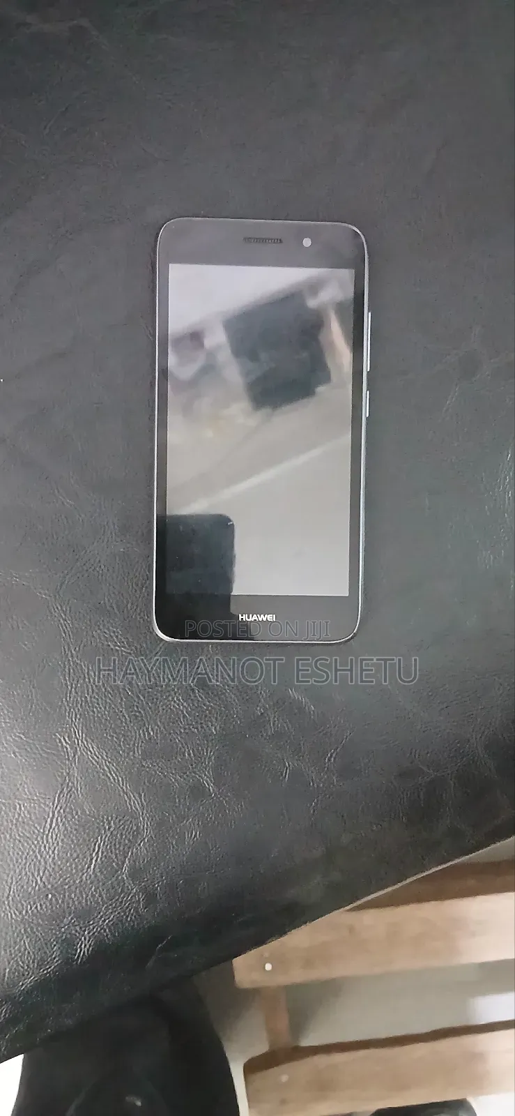 New Huawei Y3 8 GB Gray