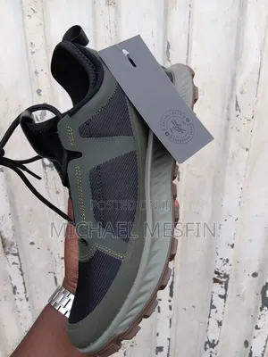 Man's Shoes