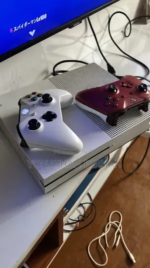 Xbox One S