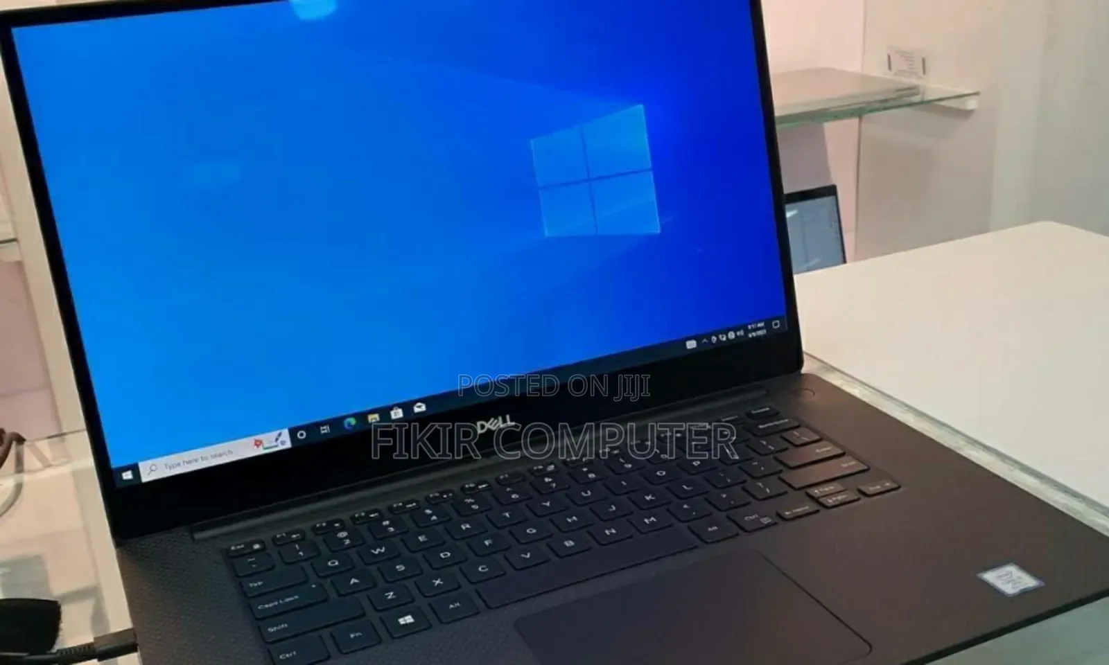 New Laptop Dell XPS 15 16GB Intel Core i7 SSD 512GB