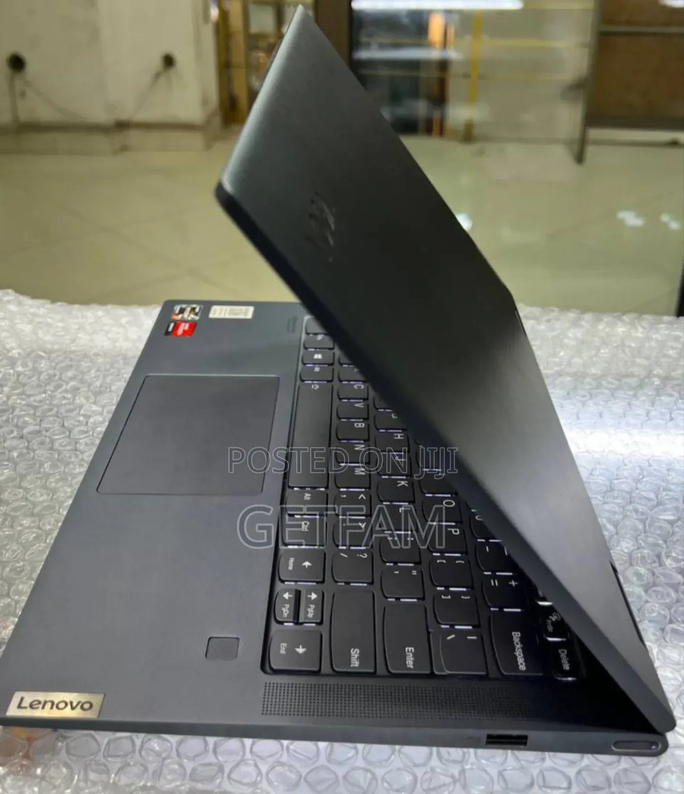 New Laptop Lenovo ThinkPad Yoga 16GB AMD Ryzen 7 SSD 512GB