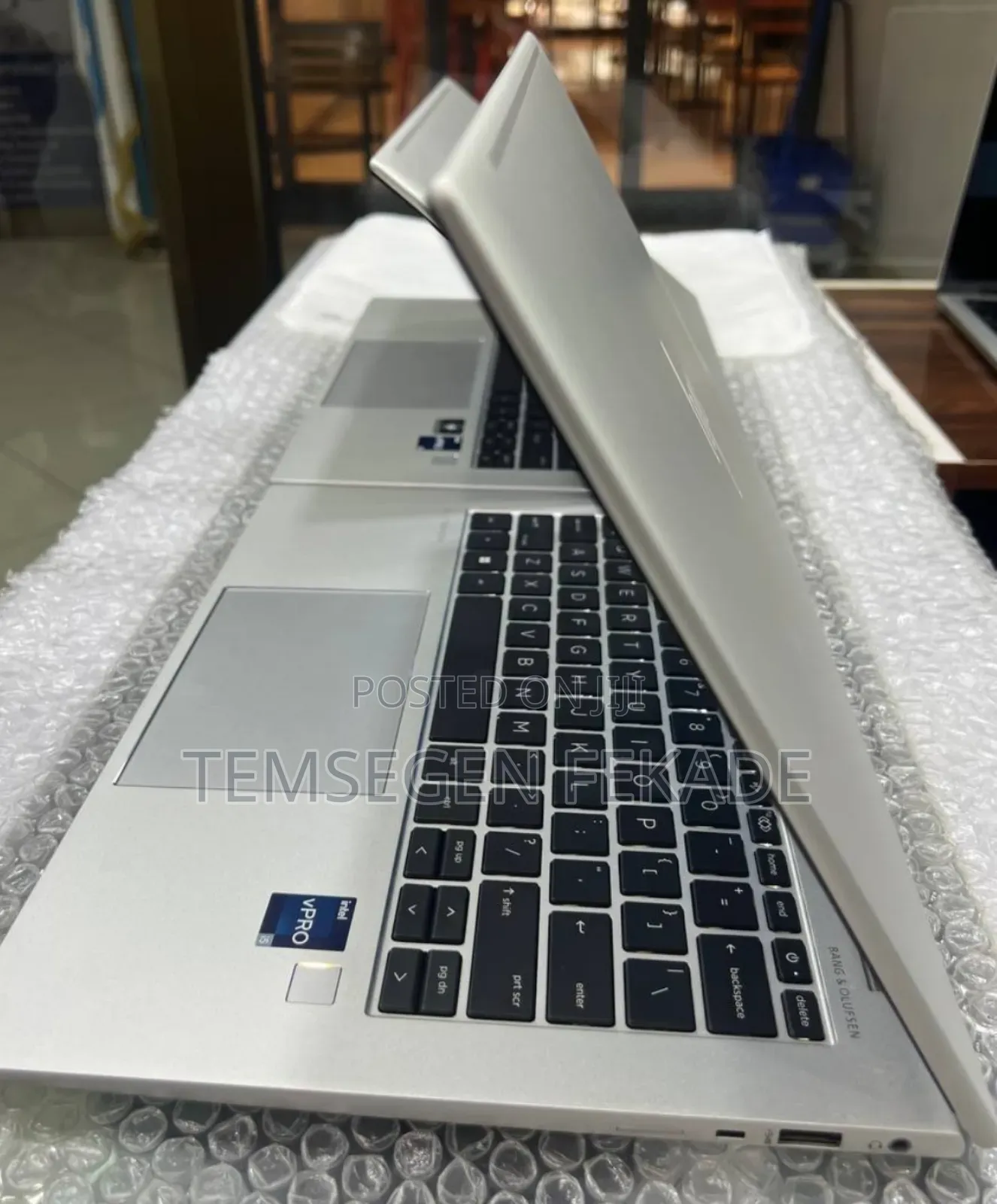 New Laptop HP EliteBook 840 G9 16GB Intel Core i5 SSD 1T