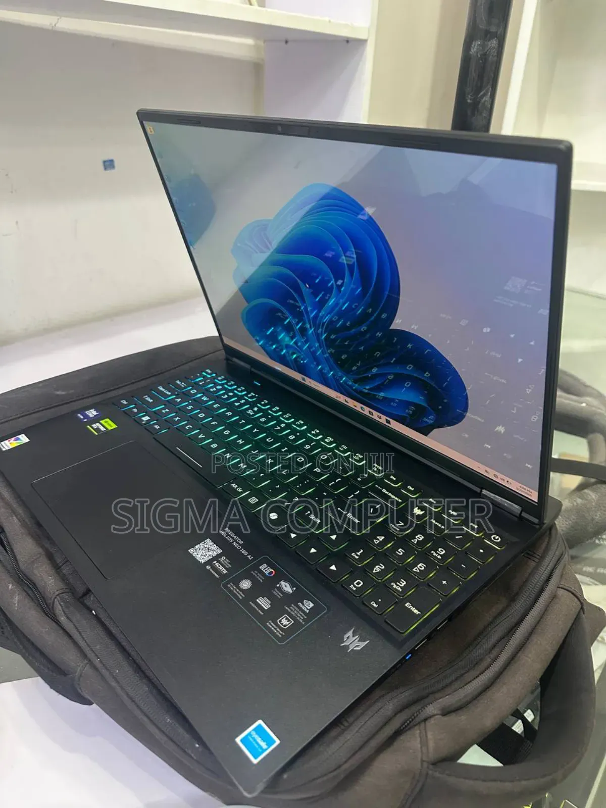 New Laptop Acer Predator Helios Neo 16 32GB Intel Core Ultra 9 SSD 1T