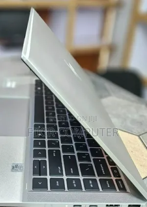 New Laptop HP EliteBook x360 1040 G7 16GB Intel Core i7 SSD 512GB