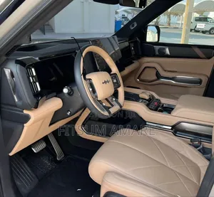 New BYD Leopard 8 2.0 Hybrid AWD 2025 Silver