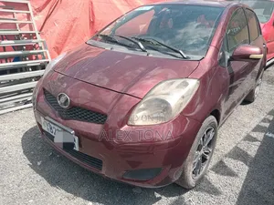 Toyota Yaris 2010 Red