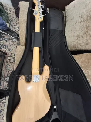 Bass Guitar 5 String