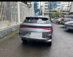 BYD E2 43 kWh 94 hp FWD 2025 Gray