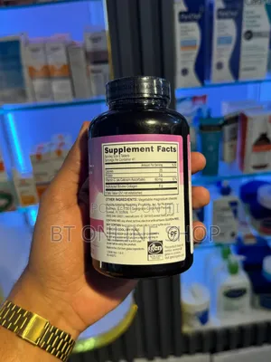 Neocell Super Collagen + C Dietary Supplements.