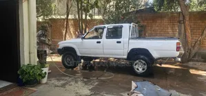 Toyota Hilux 1994 White