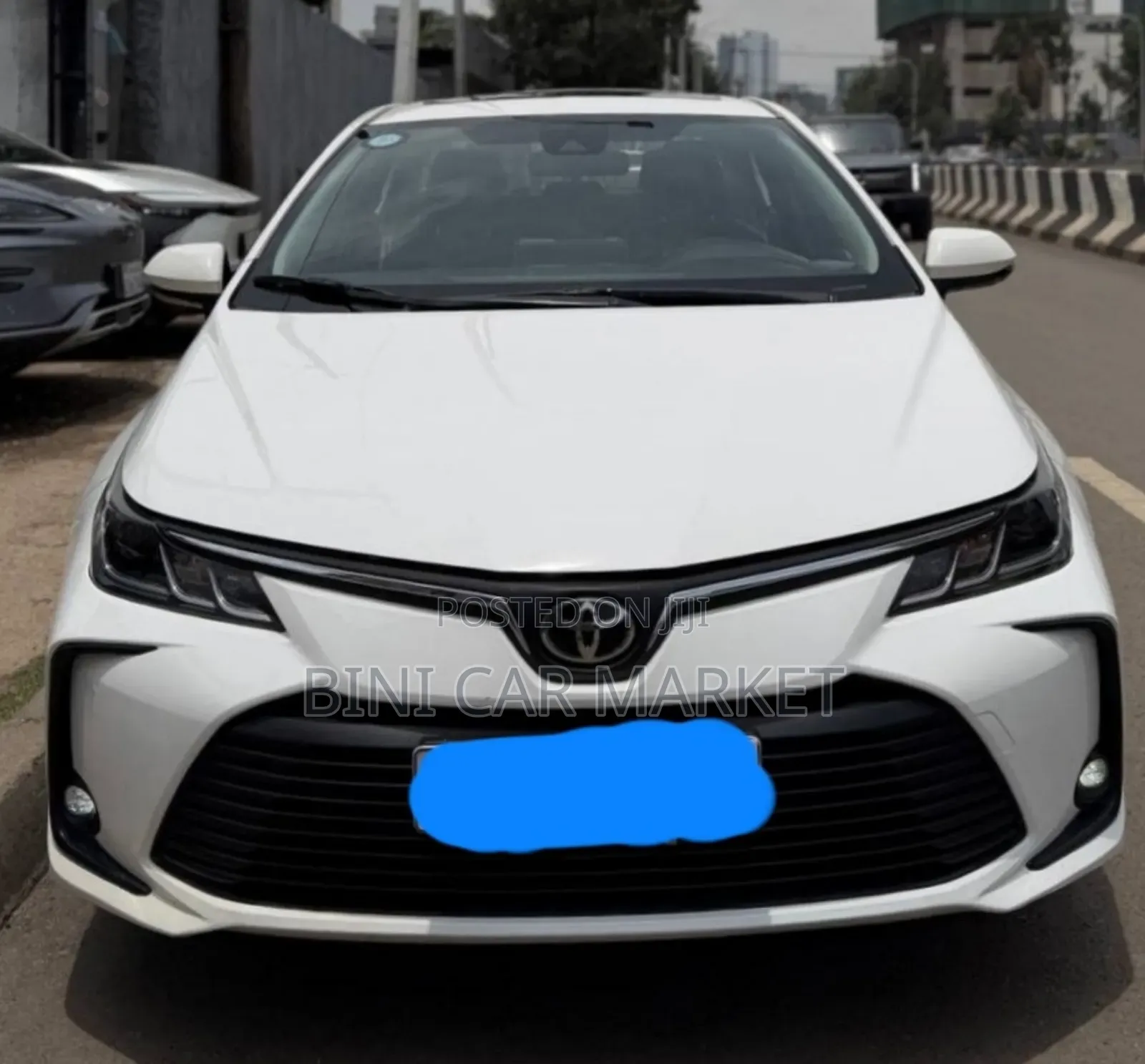 Toyota Corolla 2023 White