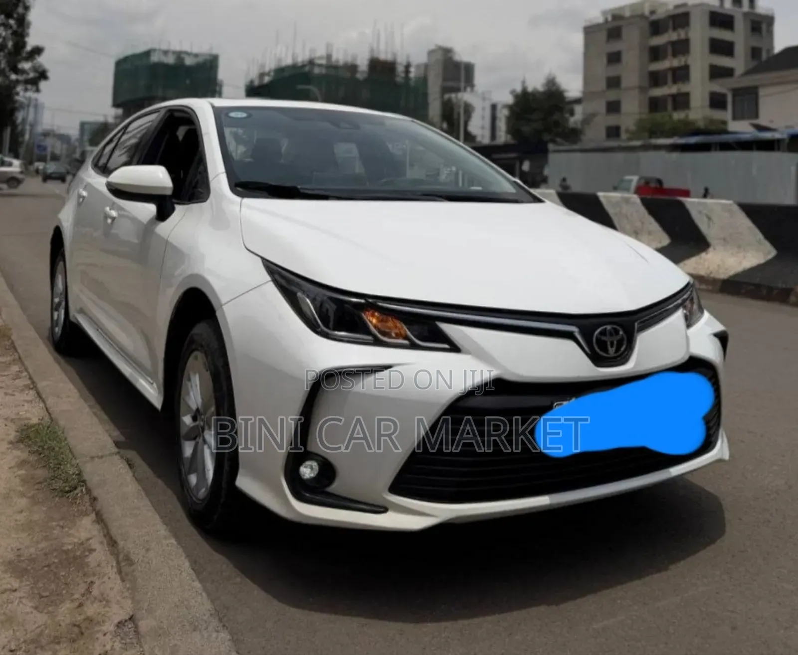 Toyota Corolla 2023 White